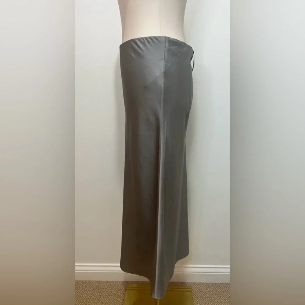 J.Crew Gwyneth slip skirt in vintage dove - Picture 6 of 9